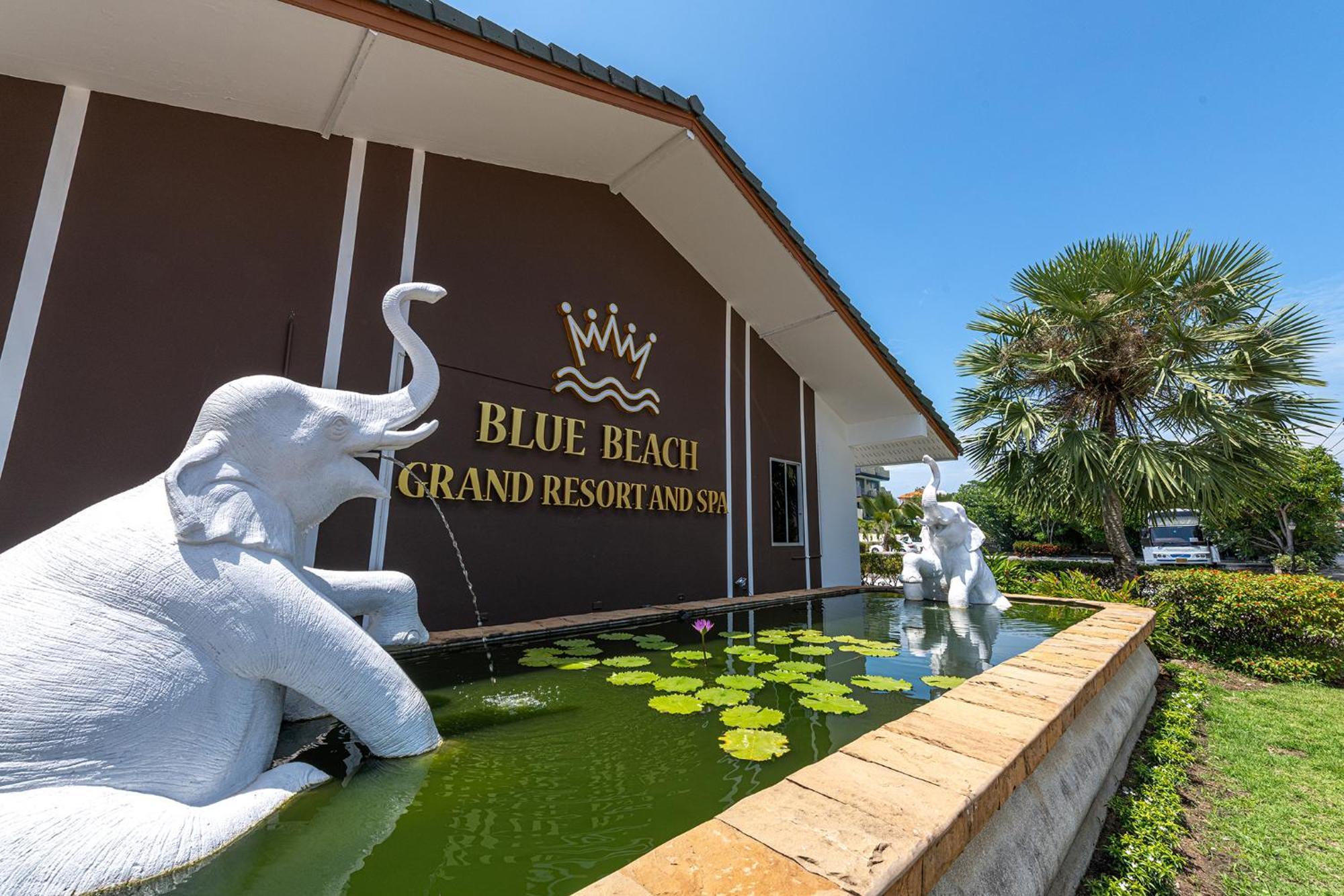 Blue Beach Grand Resort And Spa In Chalong Phuket By Dayuu Ban Saiyuan Extérieur photo