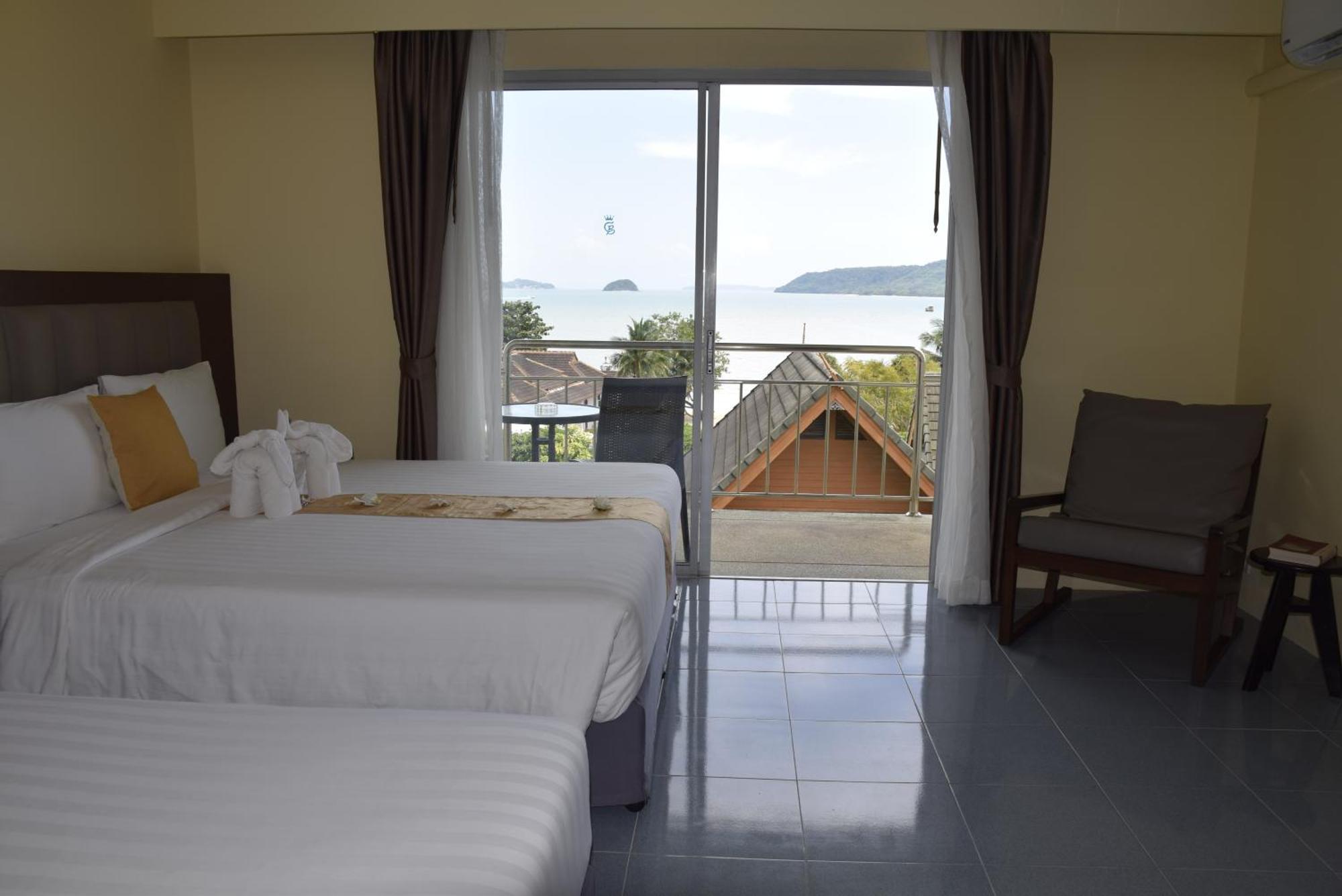 Blue Beach Grand Resort And Spa In Chalong Phuket By Dayuu Ban Saiyuan Extérieur photo
