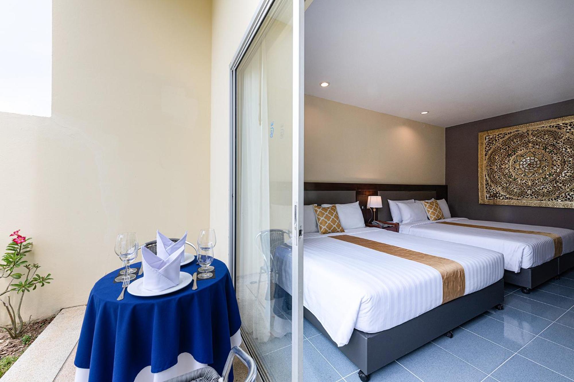 Blue Beach Grand Resort And Spa In Chalong Phuket By Dayuu Ban Saiyuan Extérieur photo